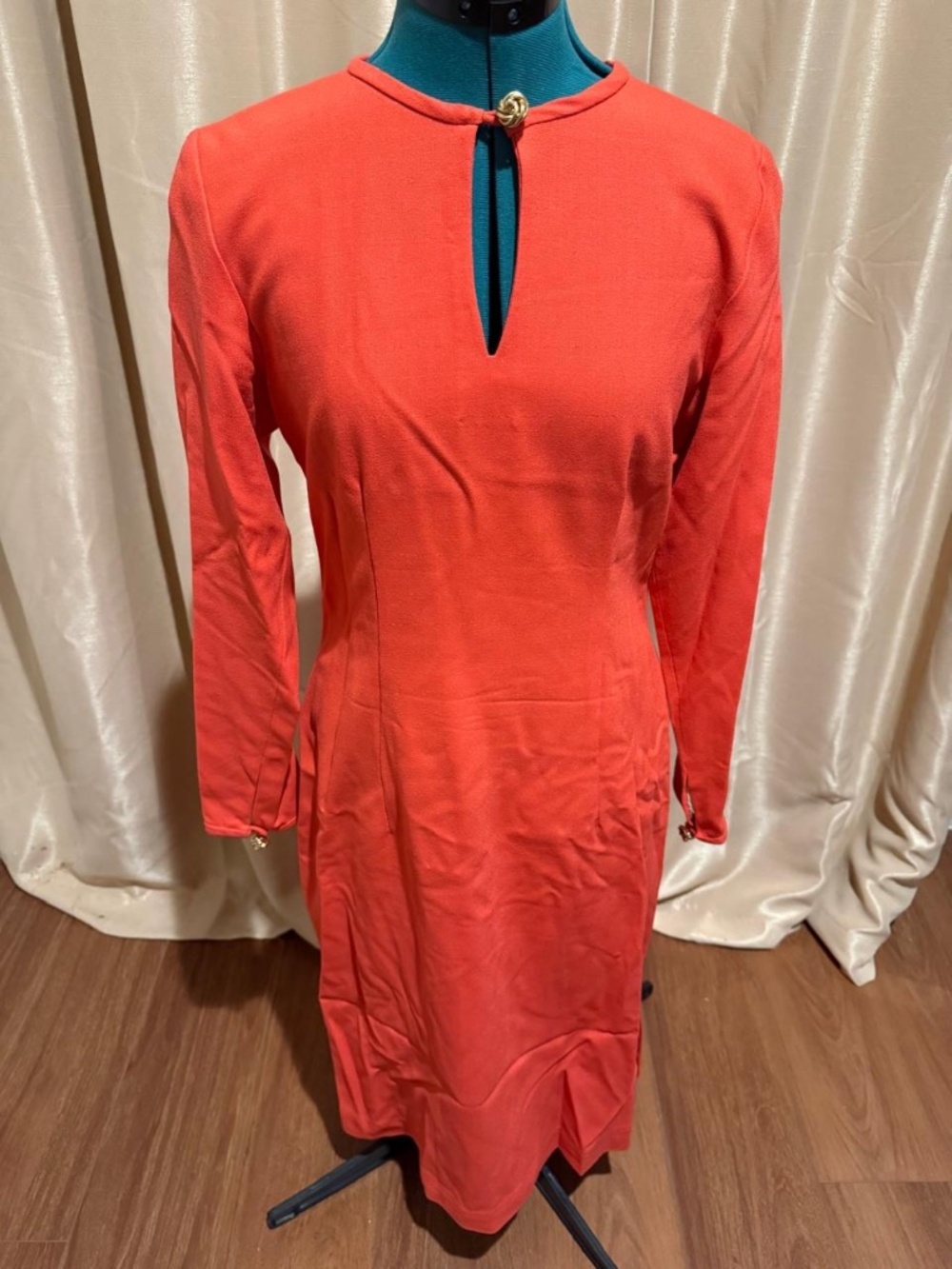 Vintage Coral Red Keyhole Long Sleeve Sheath Dress w/ Gold Knot Buttons